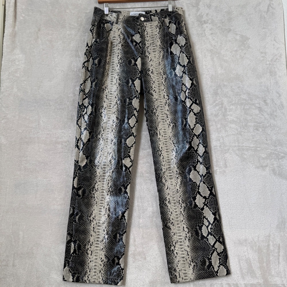 Fashion Nova Womens Snakeskin Print Faux Leather Straight Leg Pants Size L